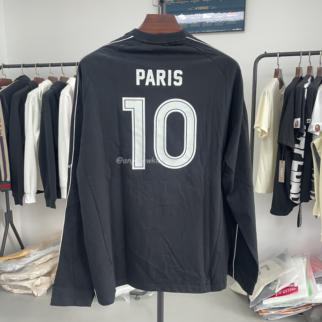 Balenciaga Black Soccer Long Sleeve Jersey T Shirt (7) - www.newkick.vip